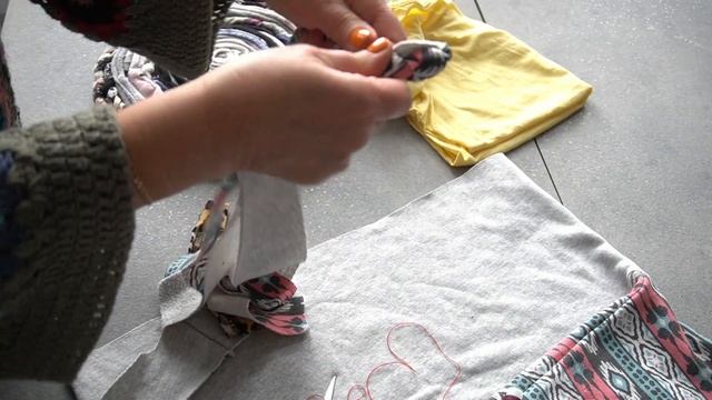 "Как сделать коврик из старых вещей" - творческий мастер-класс смотреть онлайн