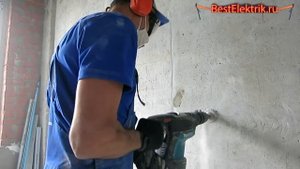 Монтаж подрозетников в бетон