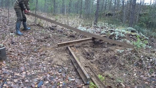 Богатый металлом карьер по среди соснового леса! смотреть онлайн