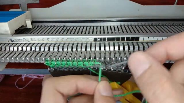 Жаккард интарсия на "Каскад"е смотреть онлайн