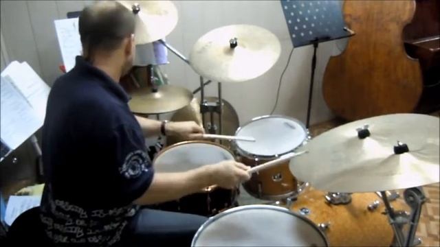 Соло на барабанах. Новое Качество. "Эпизод Самба; Фанк - Новые Решения" смотреть онлайн