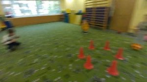 тренировка по футболу  (малыши) садик 827 ,берёзки// детская тренировка по футболу