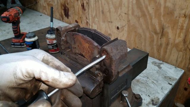 2010-2013 Kia Soul full brake job and flush смотреть онлайн