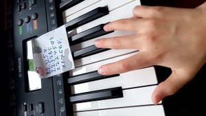 Как сыграть на синтезаторе мелодию на День рождения! Очень, просто и понятно!🎹🎼🎂🥳🎉🎉🎉🎉🎉🎈🎈🎈🎁🎁🎁 (2)