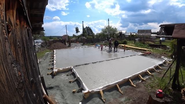 Бетонирование Фундаментной Плиты. Пособие для начинающих бетонщиков. смотреть онлайн