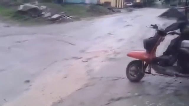 Новая тайна, ухо бомжа |RUUWG 18+ смотреть онлайн