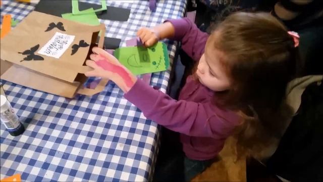 Делаем поделки к Хеллоуину в Уорике смотреть онлайн