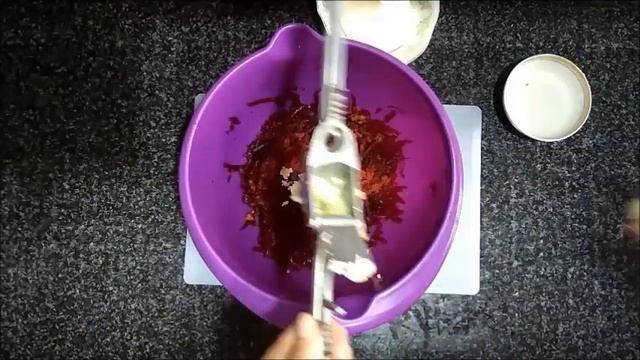 83. Свекольный салат супер вкусный и полезный.