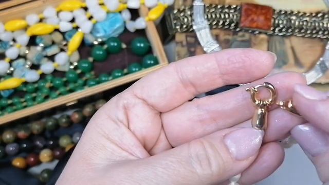 Обзор винтажной бижутерии от подруги. Часть 2. смотреть онлайн