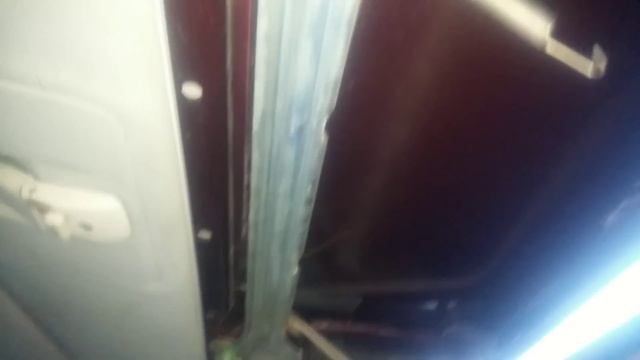 Как снять и отрегулировать люк Ауди80. смотреть онлайн