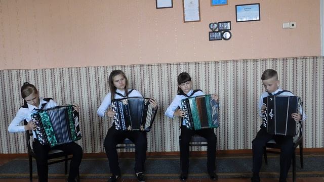 Gallerytalents.ru Ансамбль "МУЗЫКИ" - квартет. смотреть онлайн