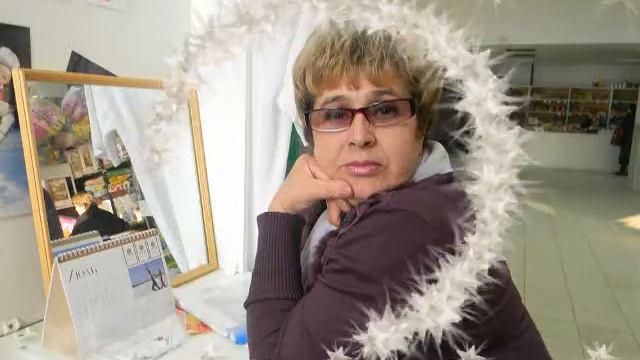 Очень красивая женщина смотреть онлайн