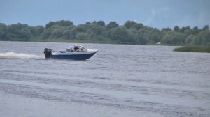 лодка Диана 3-01 в автокомпановке на скорости 65 км/час.