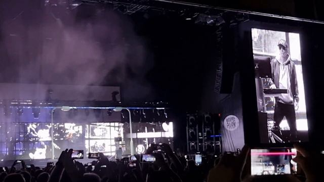 Pet Shop Boys - West End Girls live@Budapest park 06.07.2022. смотреть онлайн