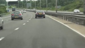 Rover 75 V8 v Supercharged MG ZT260 - no contest!