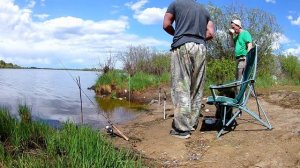 Рыбалка на карася: тестирование китайской снасти кормушка с сеткой.