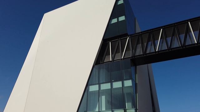 Lisbon Walks | Special April: Vila Franca de Xira [DJI] смотреть онлайн