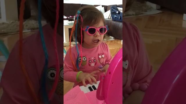 Sasa Matic - Nadji novu ljubav - Iskra смотреть онлайн