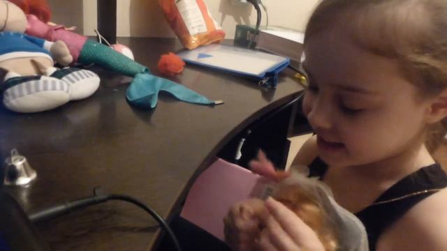 Детям.Изучаем тему профессии в детском саду. Задание логопеда. смотреть онлайн