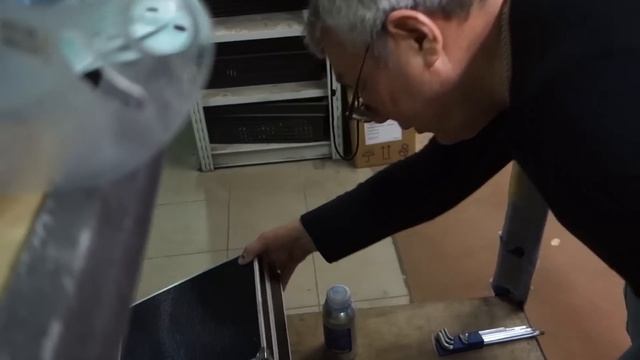 Новый способ восстановления визоров мотошлемов Blauer, Arai и Shoei с помощью химии и атомайзера