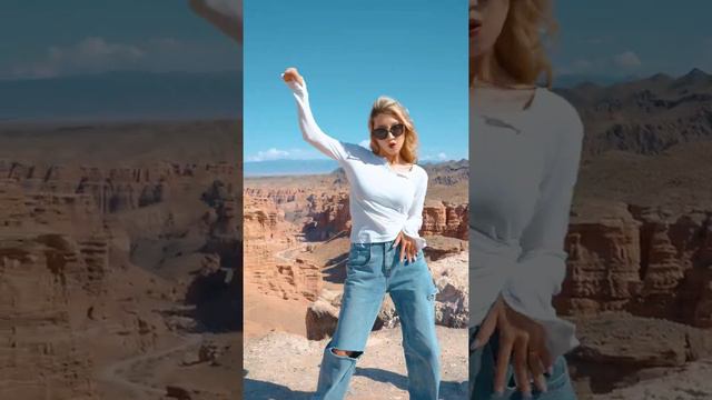 Dancing on Charyn Canyon! #sooniverse