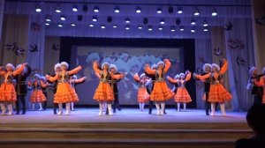 Образцово-хореографический ансамбль "Зульфия"- башкирский танец "Байрам"