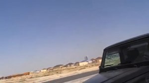 Тойота Секвойя с чипбоксом против Гелена