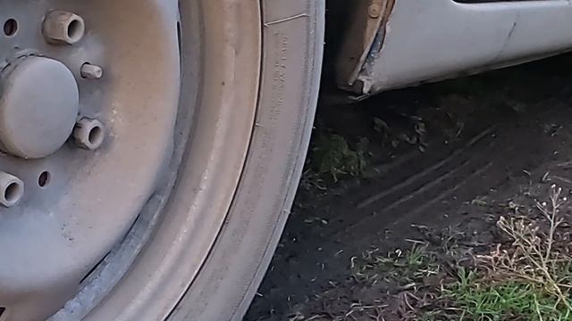 Как Не Сорвать Резьбу на Колесе Гайковёртом || Ограничитель Момента смотреть онлайн