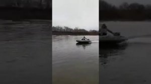 Лодка ракета 320 днд и мотор ямаха 5 л.с