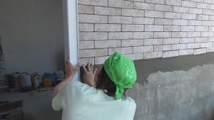 Укладка мелкоформатной плитки на лоджии.  ЖК. Красный Аксай.