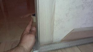 Делаю дверной портал из наличников и доборов телескопических. Для первого раза нормально))