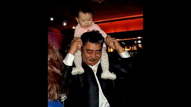 Юбилей отца 55 лет. Поздравления папе, дедушке! от двух дочек и двух внучек)))) смотреть онлайн