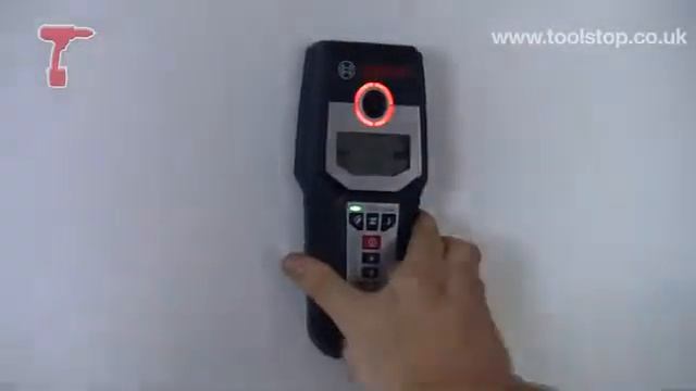 Use of Bosch GMS 120 Professional metal detector смотреть онлайн