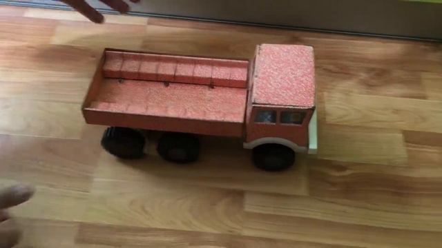 Заводная механическая игрушка -Грузовик.СССР.Редкость. смотреть онлайн