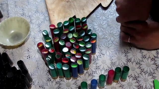 Снаряжение патронов 16 калибра туалетной бумагой. Самый дешёвый пыж для  патрона.