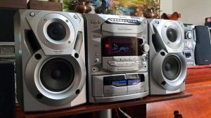 Giá: 2,95 t Dàn trung cao cấp Panasonic SA-AK18, mẫu đẹp, BAS lực, tréc sáng INOK.