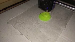 Печать нейлоном на фанерном 3D принтере.