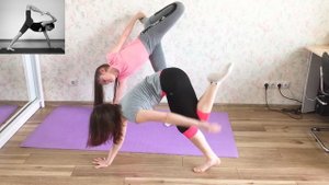 ОЧЕНЬ СЛОЖНЫЙ ЙОГА ЧЕЛЛЕНДЖ от ДВОЙНЯШЕК Светы и Наташи! Это не так просто!