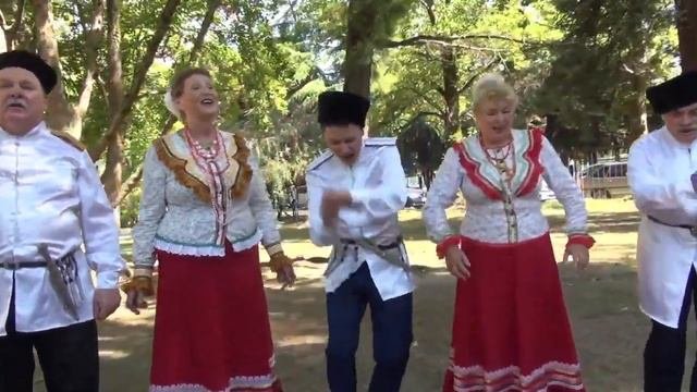 1  ЛРЦНК  ансамбль  Казаки черноморцы.