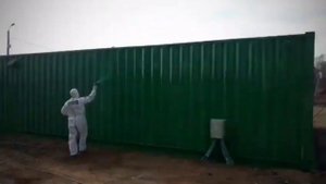 Покраска контейнеров безвоздушным распылением