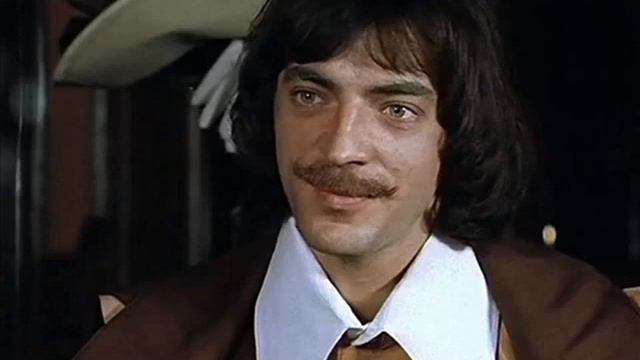 Пора, пора порадуемся на своем веку красавице и кубку, счастливому клинку. Пока, пока(наброски) смотреть онлайн