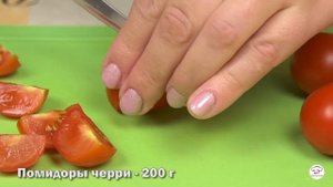 Яркий слоеный салат из доступных продуктов