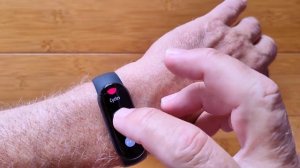 XIAOMI MI SMART BAND 6 AMOLED Screen IP68/5ATM Waterproof SpO2 Fitness Band: Quick Overview