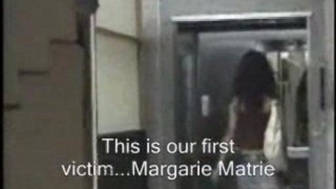 Жестокий стеб над девушкой