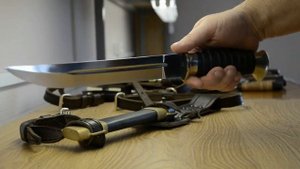 Казачий нож "Пластунский" из стали Х12МФ в жестких ножнах видео
