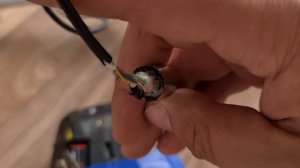 Неизвестный металлоискатель вырвали штекер