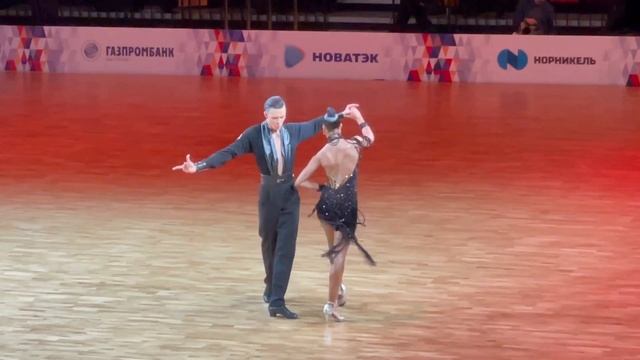 Matronitskiy & Simonova. Solo - Rumba Basic. 2021. смотреть онлайн