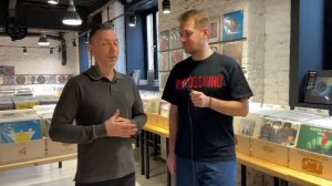 Охота за винилом в центре Москвы / Обзор магазина виниловых пластинок Vinyl Market