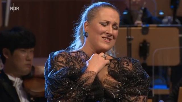 Diana Damrau - Aria of Marya Desislava from Parashkev Hadviev смотреть онлайн