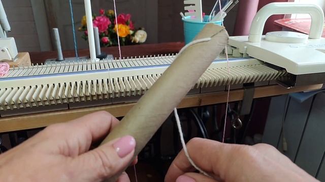 Как перемотать пряжу без моталки. смотреть онлайн